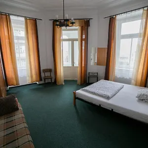 Ubytování v soukromí Kahoun, Praha